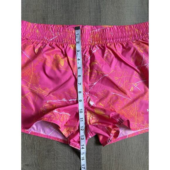 THE NORTH FACE Women's Limitless Run Short‎ - Pink Glo Valley Floor Print Sz M - Picture 6 of 7